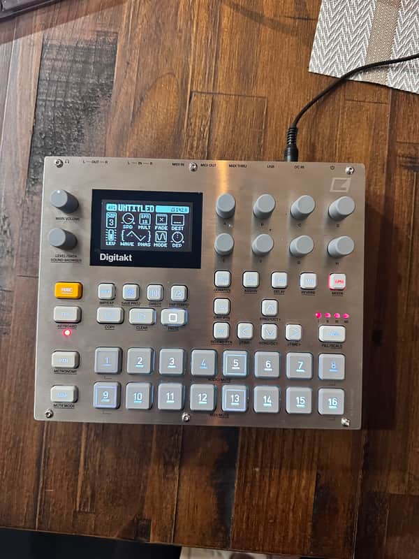 Elektron Digitakt E25 Remix Edition 2023 - Present - Silver image 1