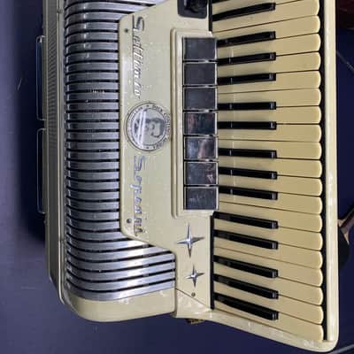 Settimio Soprani Dick Contino Model L277 50s or 60s - Ivory Accordion image 9