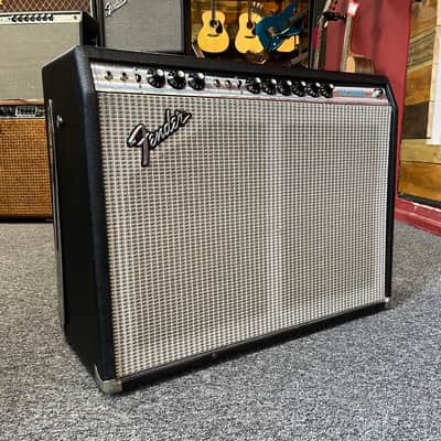 Fender Pro Reverb 2-Channel Reverb and Vibrato 40-Watt Tube 2x12" Guitar Combo 1974 - Silverface image 1