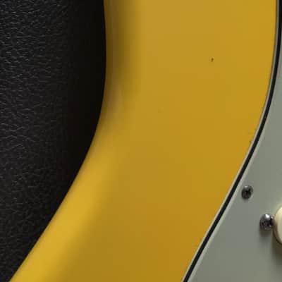 Fender Custom Shop Deluxe Stratocaster 2011 – Graffiti Yellow – OHSC – Fresh Setup image 10