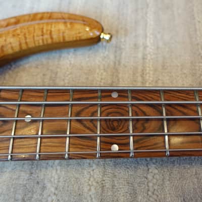 Vadim Custom Deluxe 5 String mid - 90s - Flame Maple image 7