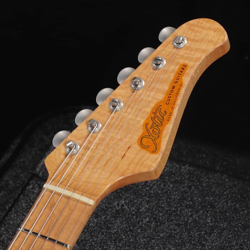 XOTIC XSC-AH Allen Hinds Model Lake Placid Blue over 3-Tone