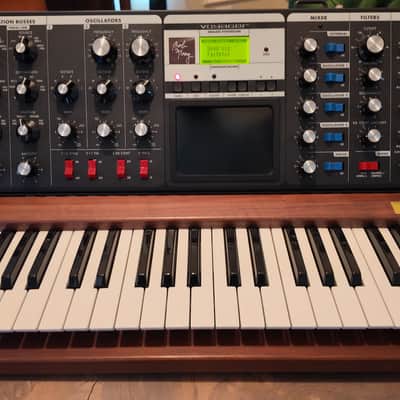 Moog Minimoog Voyager Signature Edition 44-Key Monophonic Synthesizer 2002 - Cherry Cabinet image 1