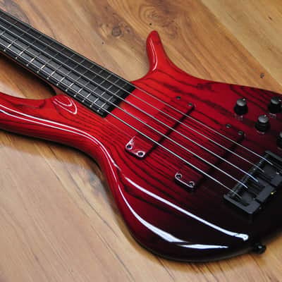 F Bass BN5 Faded Red image 5