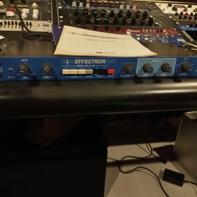 DeltaLab Effectron ADM 1024 Digital Delay 1980s - Blue image 2