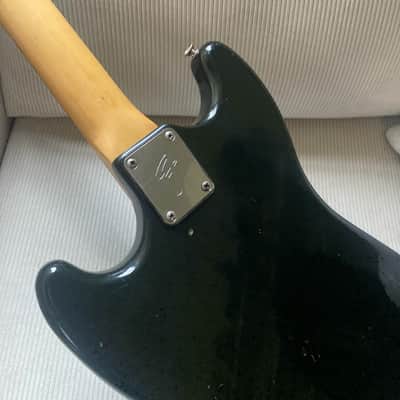 Fender Musicmaster with Rosewood Fretboard 1977 - 1980 - Black image 8