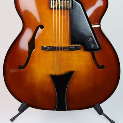 Used 2006 Hofner HC-V-0 Chancellor 17" Violin Finish image 1