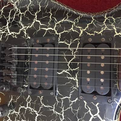 B.C. Rich Warlock Acrylic 1980's Crackle image 8
