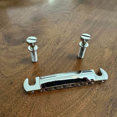 Gibson Wraparound tailpiece and mounting studs, Nickel image 1