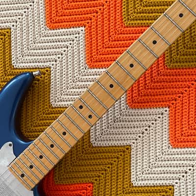 Peavey Patriot - Active EMG 81!! - Modded and Repainted in the Coolest Way!! - Angular Prog Guitar! - Original Case! - image 4