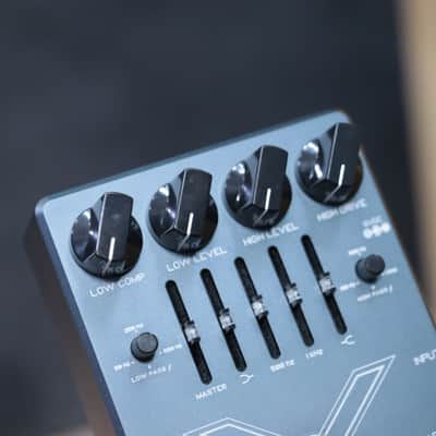 Darkglass Electronics Microtubes X7 Graphic EQ Bass Drive/Preamp Effect Pedal image 9