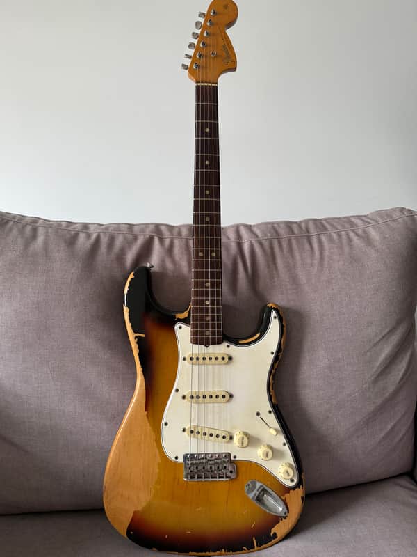 1966 Fender stratocaster vintage - Good