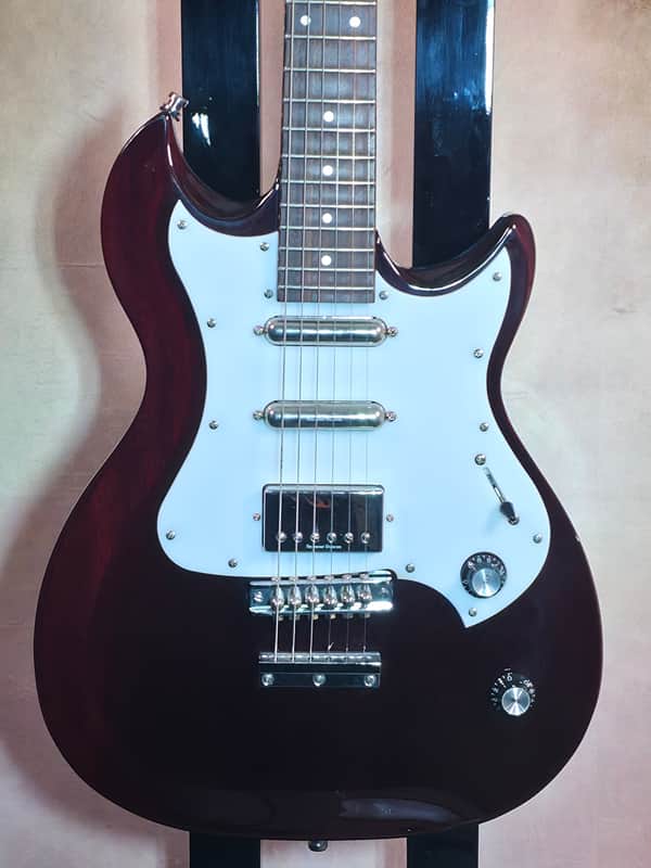 Godin Richmond Belmont, Burgundy image 1