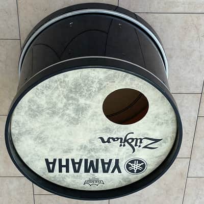 Yamaha Maple custom gold lugs 20x14 bass drum shell image 5