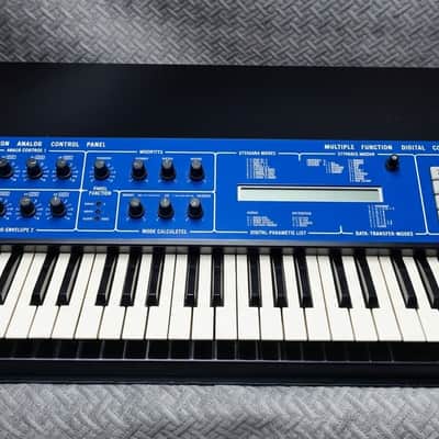 PPG Wave 2.2 MIDI ✅ Legendary 80s Wavetable ✅ Fully Serviced & Recapped ✅ Brand New Keyboard Overhaul ✅ Latest OS 8.3 Installed ✅ Worldwide Shipping Synthesizer
