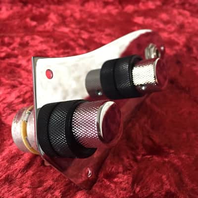 Prewired ‘62 Style Stacked Knobs Fender Jazz Bass Control Plate image 9