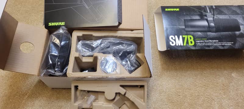 Shure SM7B Cardioid Dynamic Microphone 2001 - Present Black image 1