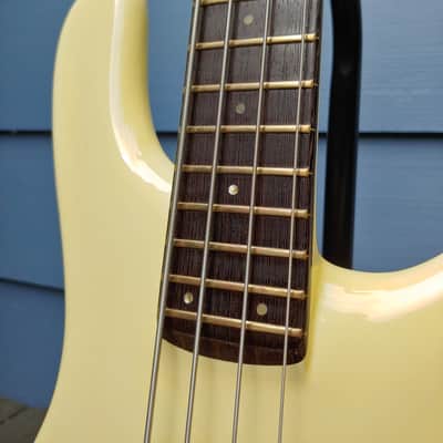 1987 Warwick Streamer - Original White image 6