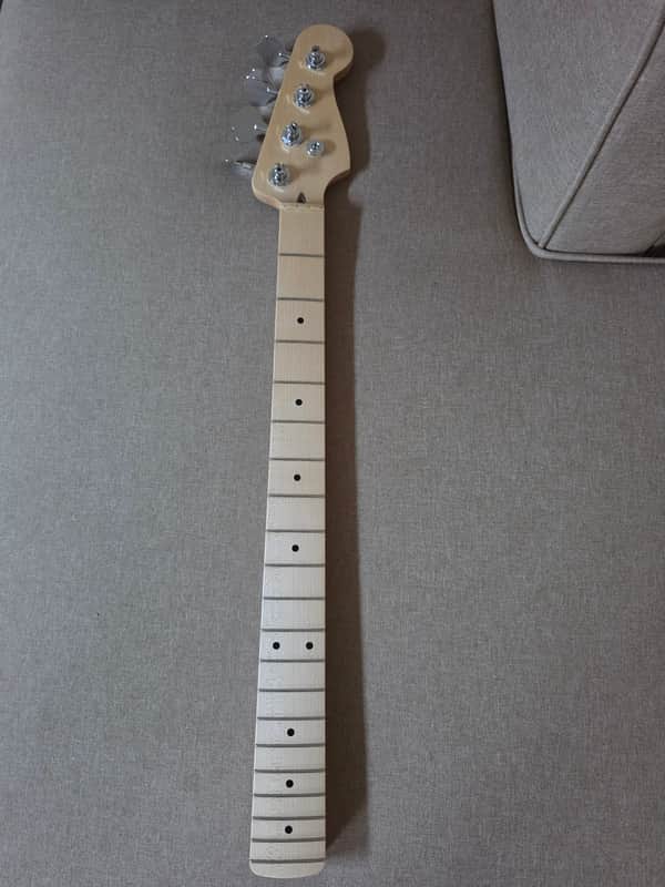 Musikraft P Bass Neck - Oil finish image 1