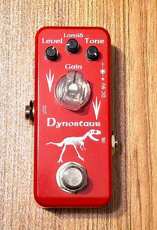 Movall Audio : Dynostaur Distortion mini pedal - a BearFoot Dyna Red clone, 2020s image 1