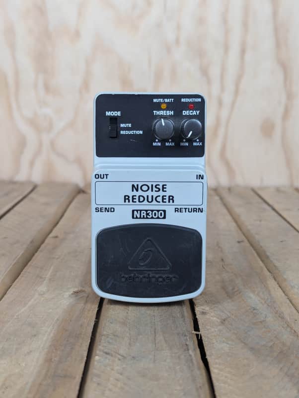 Behringer NR300 Noise Reducer