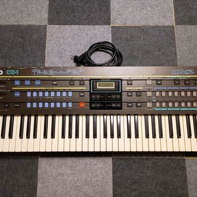 🎹 Casio CZ-1 | Flagship Phase Distortion Synthesizer (1986) | Velocity & Aftertouch | Serviced in Japan | 100 V Japan Model | Free EMS Shipping