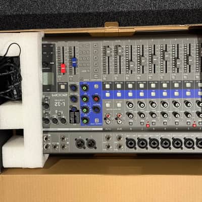 Zoom LiveTrak L-12 Digital Mixer / Recorder 2010s - Grey / Blue image 2