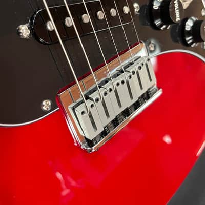 Fender Player Lead II 2020 - Present - Crimson Red Transparent image 4