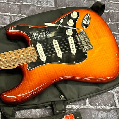 Fender Player PlusTop Stratocaster SSS PF Tobacco Sunburst W/Bag B-Stock Auth Dlr 7lbs15oz #245 image 9