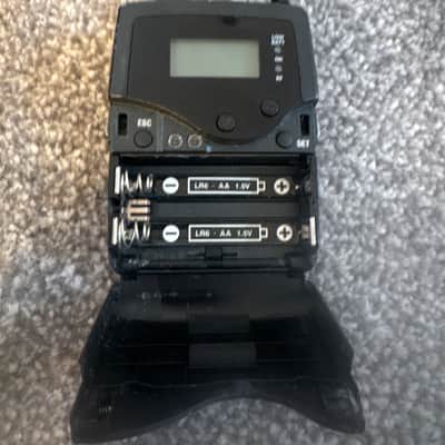 Sennheiser EK IEM G4 Stereo Receiver – Band G (566–608 MHz image 3