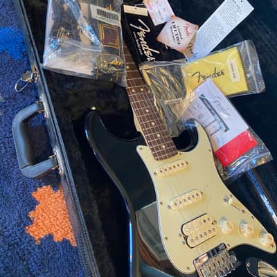 Fender American Deluxe Stratocaster Plus HSS 2014 - 2015 image 13