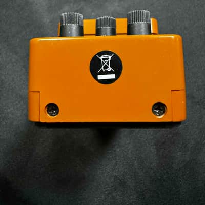 Behringer UT100 Ultra Tremolo 2000s - Brown image 6