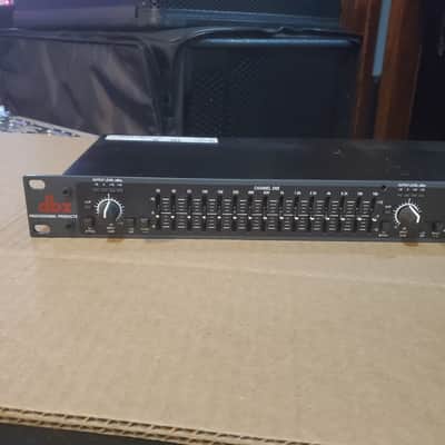 DBX 215 2-Channel 15 Band Graphic Equalizer image 2