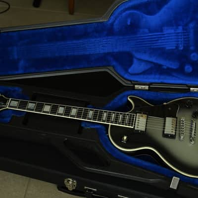 Gibson Les Paul Custom Silverburst 1986 – 100% All-Original w/ Clean Gen 3 Chainsaw Case image 24