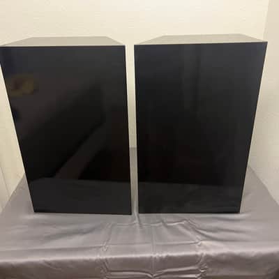NHT Model 1.3 Black Glossy one pair, excellent working condition and very good cosmetic. image 5