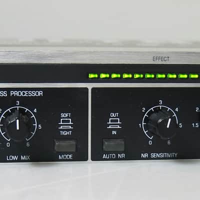 Behringer EX3200 Ultrafex PRO Multiband Sound Enhancer | Reverb