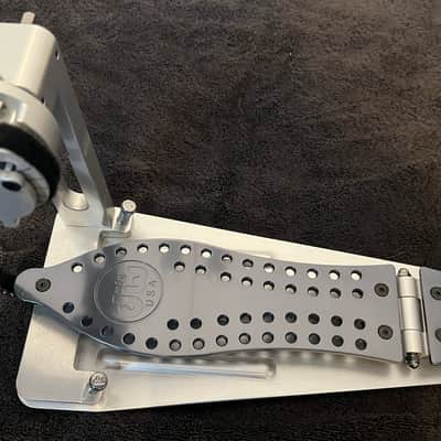 DW DWCPMCD2 MCD Machined Chain Drive Double Bass Drum Pedal – Polished image 10