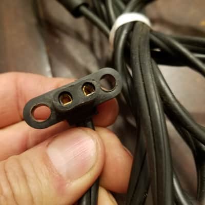 One (1) Phalo Viking Electric Disconnect Plug Power Cord Cable Non-polarized Rounded Rectangle 1958 image 4