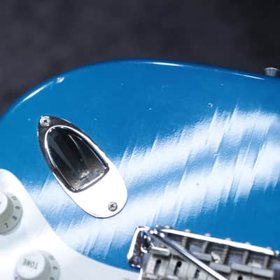 Fender '57 Vintage Stratocaster Re-issue Lake Placid Blue Electric Guitar w/Case image 13