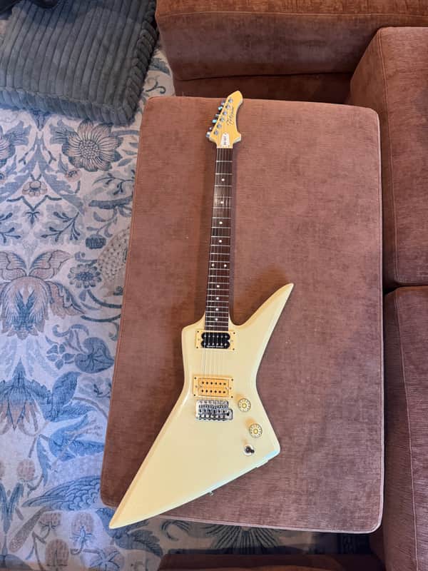 Takamine GX-100T 1985 - Vintage Cream w/original bridge pickup