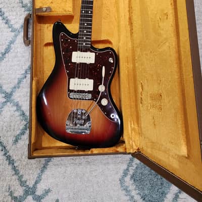 2006 Fender American Vintage AVRI '62 Jazzmaster Sunburst image 21