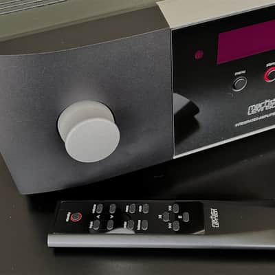 MARK LEVINSON No 5805 INTEGRATED AMPLIFIER 2x125 WATTS WITH PHONO STAGE image 4