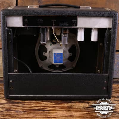 1967 Fender Vibro Champ 6-Watt 1x8" Guitar Combo - Black Panel image 5