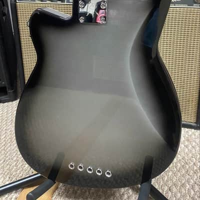 LIKE NEW: Reverend Triad Bass 5 - Silver Burst - BAG INCLUDED image 3