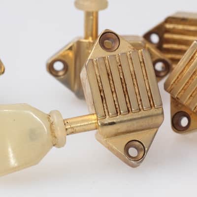 Kluson® Aged Gold Waffelback Tuner Tulip Plastic Buttons image 3