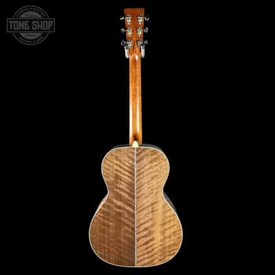 Martin Custom Shop 00 28 Style Adirondack / Exceptionally Figured Black Walnut w/case 2942913 image 9