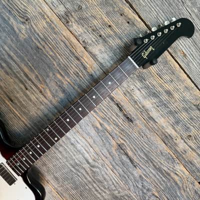 Used Gibson Custom Shop '65 NR Firebird V Reissue - Vintage Sunburst w/OHSC image 3
