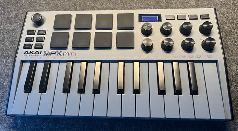 Akai MPK Mini MK3 Gray + Decksaver Cover image 1
