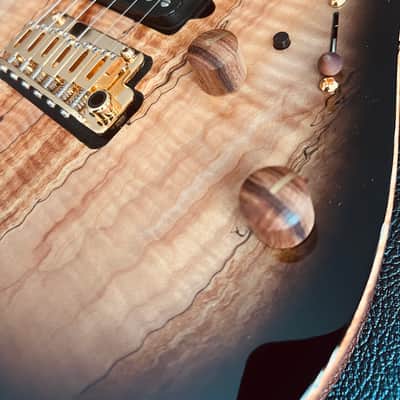 Suhr Modern Spalt Maple Black Burst DEVASTATING image 3