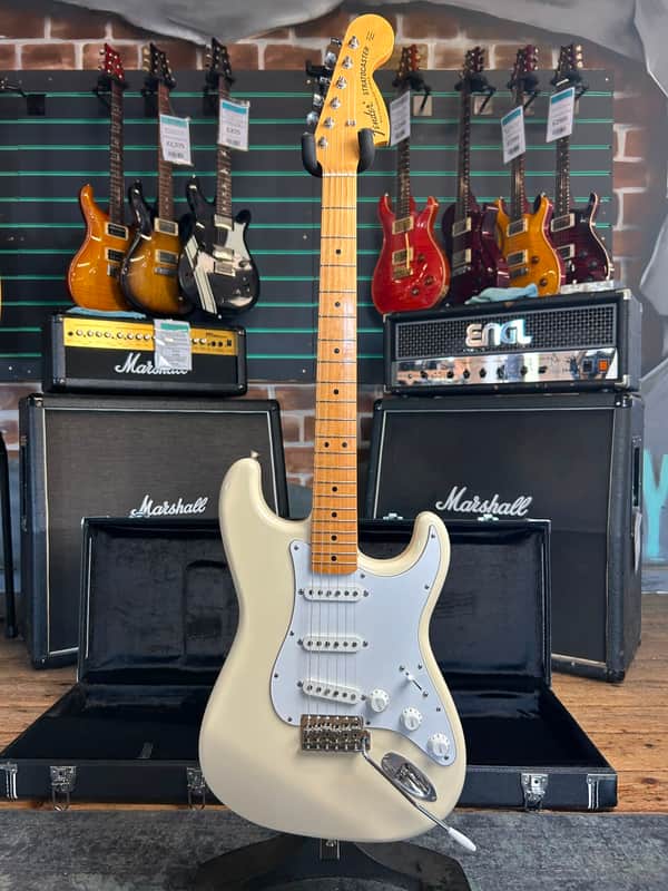 Fender ST-68 Stratocaster Reissue MIJ | Reverb UK